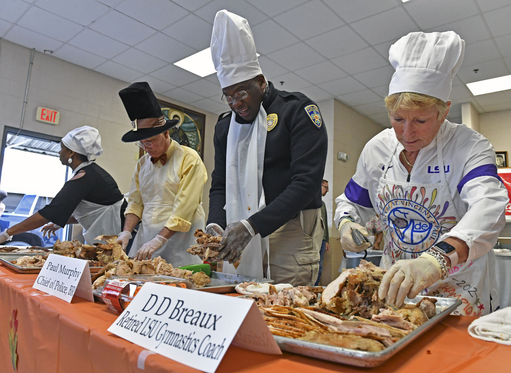 BR.wildturkeycarving.adv HS 594.JPG